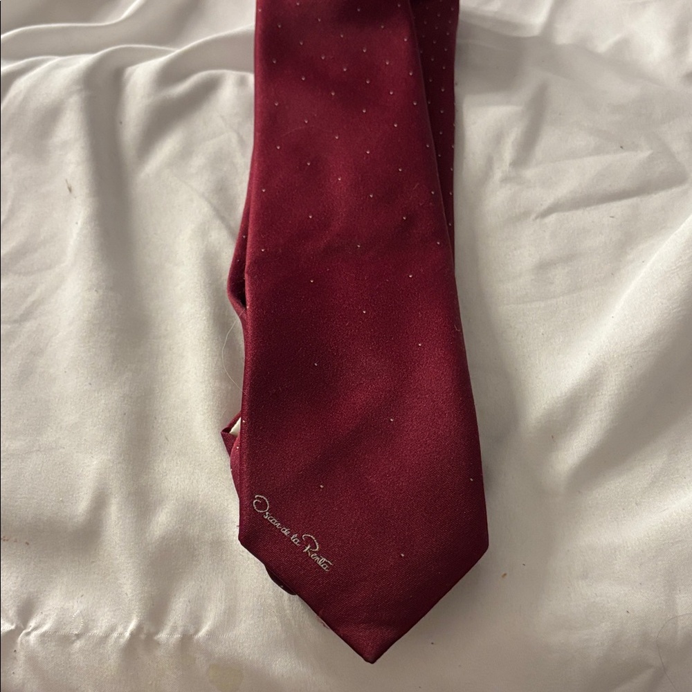 Vintage Oscar de la Renta Deep Red Tie subtle details